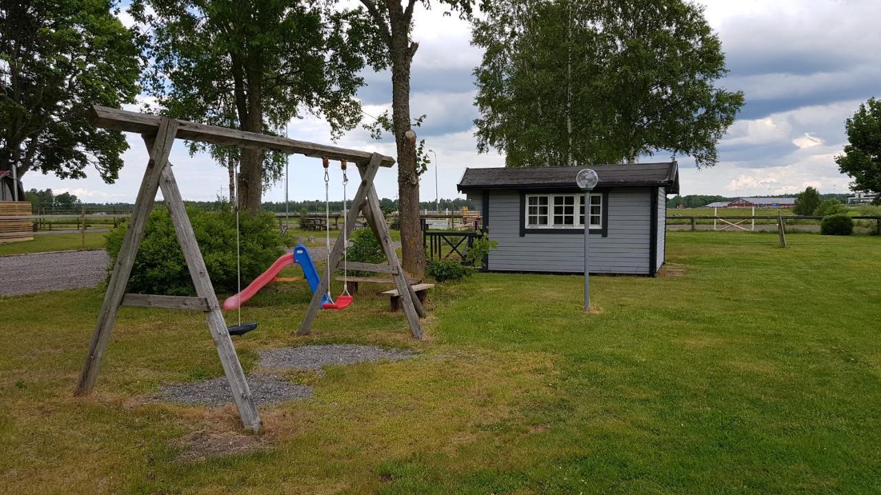 Backgardens Stugby Axvall Exterior foto